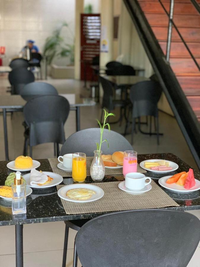 Hotel Monolitos Quixadá Buitenkant foto